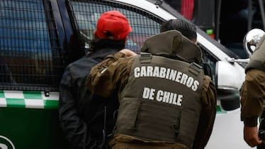 Imputado quedó en prisión preventiva tras ser formalizado por robo con violencia e intimidación y agresión a carabinero en Valdivia